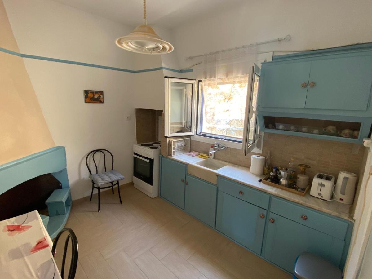 Πέτρινη Αυλή, Αρμενιστης Ικαρια Villa Armenisztísz Kültér fotó