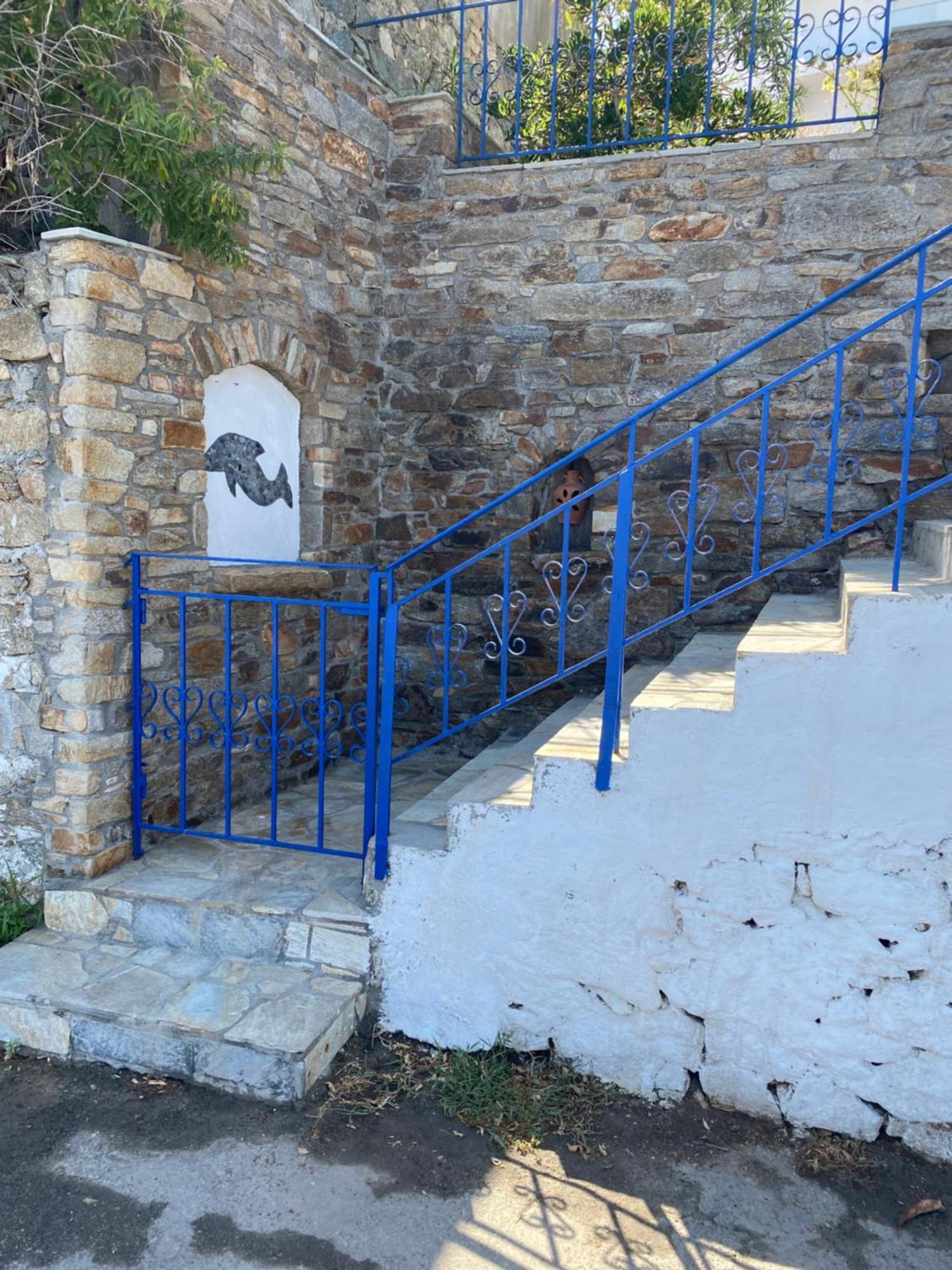 Πέτρινη Αυλή, Αρμενιστης Ικαρια Villa Armenisztísz Kültér fotó